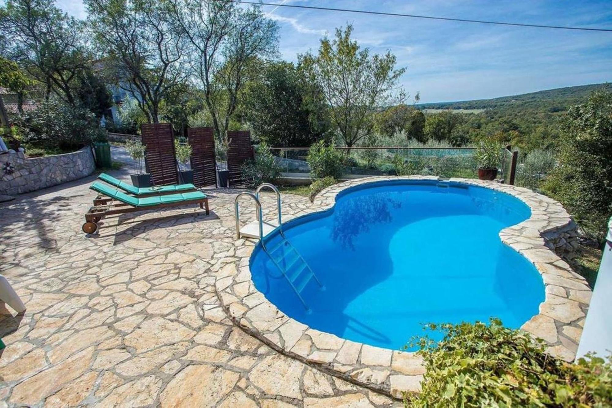 לאבין Holiday Home Deborah With Private Pool מראה חיצוני תמונה